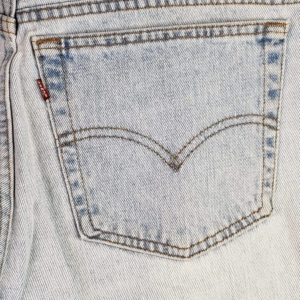 Levis 550 Vintage Denim Jeans Mens 38 x 32 Blue Made In USA Relaxed Fit Y2K